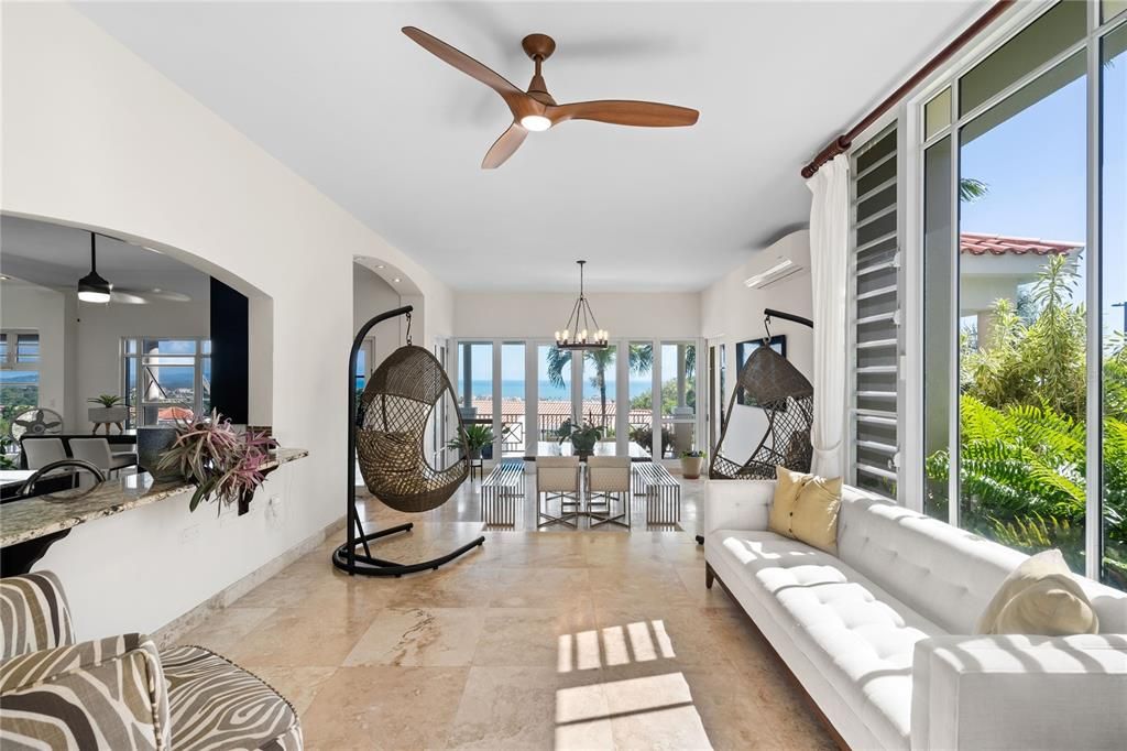 For Sale: $2,220,000 (4 beds, 3 baths, 4300 Square Feet)