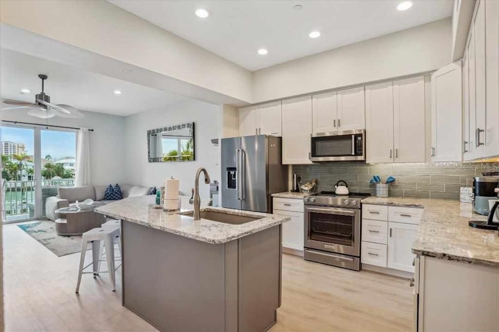 For Sale: $1,900,000 (3 beds, 3 baths, 2241 Square Feet)