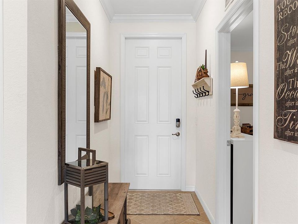 For Sale: $275,000 (2 beds, 2 baths, 1154 Square Feet)