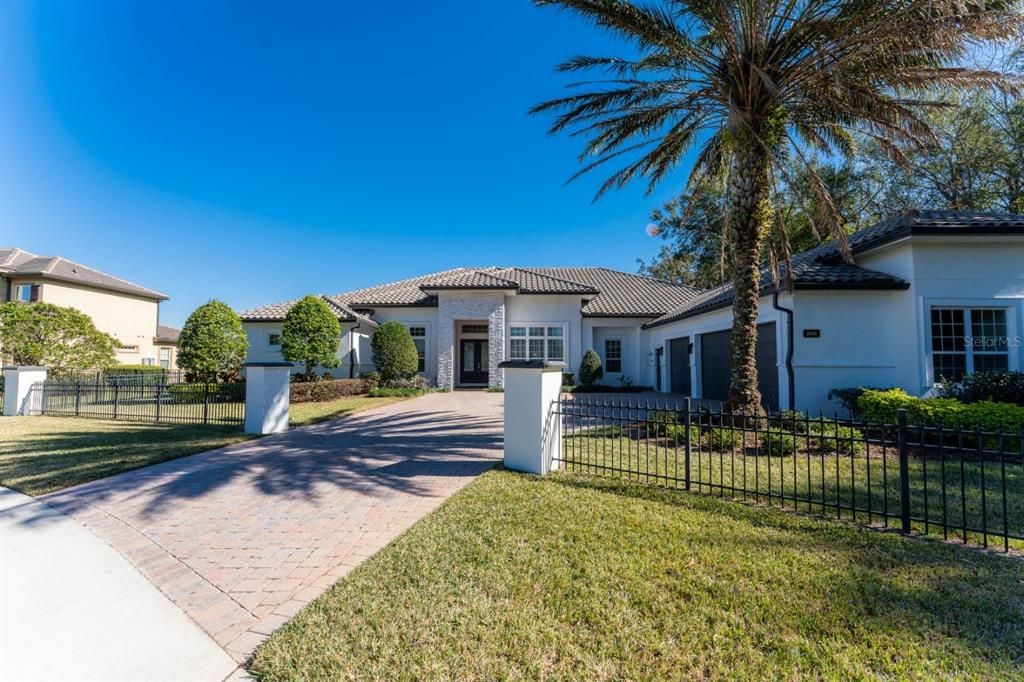 Recently Rented: $13,990 (6 beds, 5 baths, 4490 Square Feet)