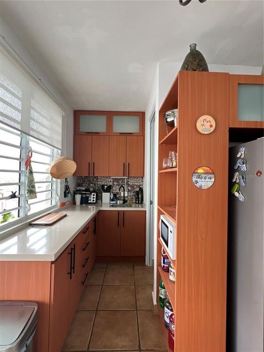 合同活跃: $480,000 (2 贝兹, 3 浴室, 1498 平方英尺)