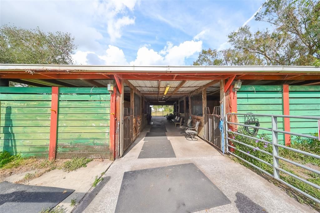 For Sale: $599,000 (3 beds, 2 baths, 1991 Square Feet)