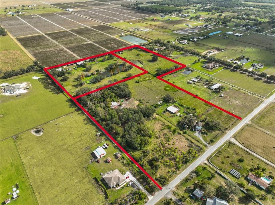 For Sale: $599,000 (3 beds, 2 baths, 1991 Square Feet)