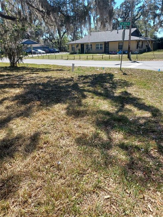 На продажу: $59,000 (0.45 acres)