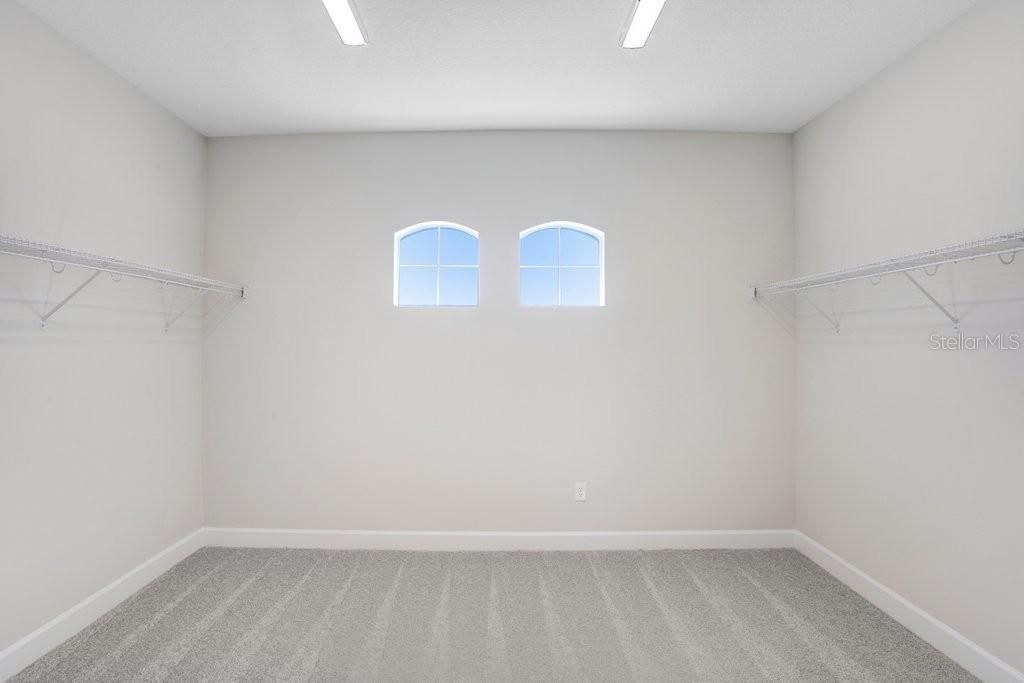 For Sale: $849,990 (3 beds, 2 baths, 3011 Square Feet)