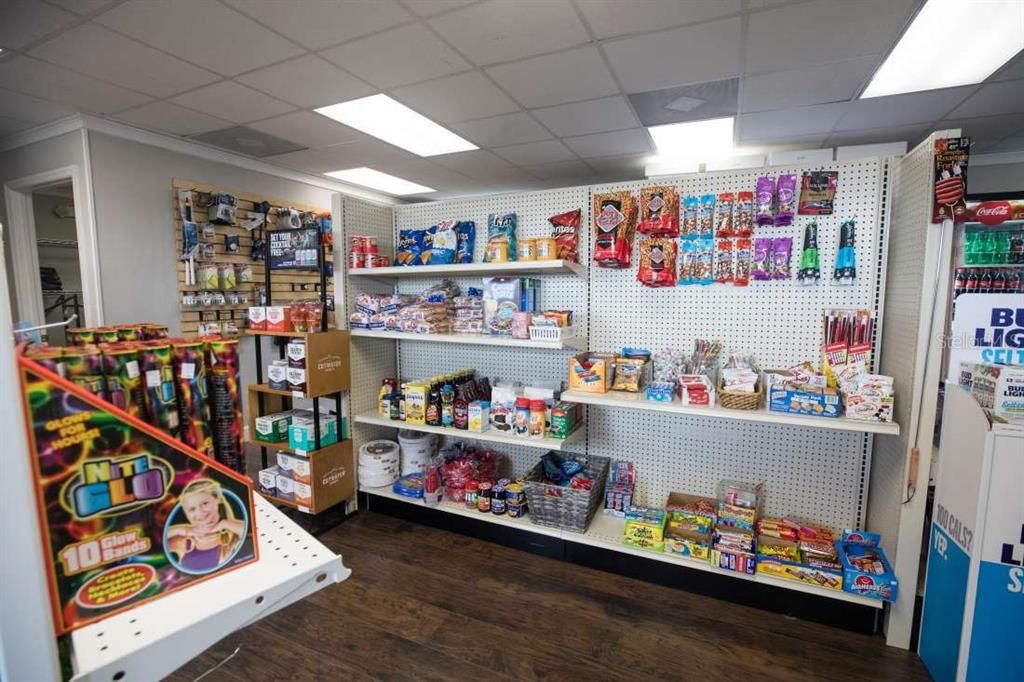 For Sale: $89,000 (0.01 acres)