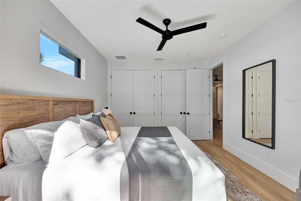 For Rent: $12,000 (4 beds, 3 baths, 2600 Square Feet)