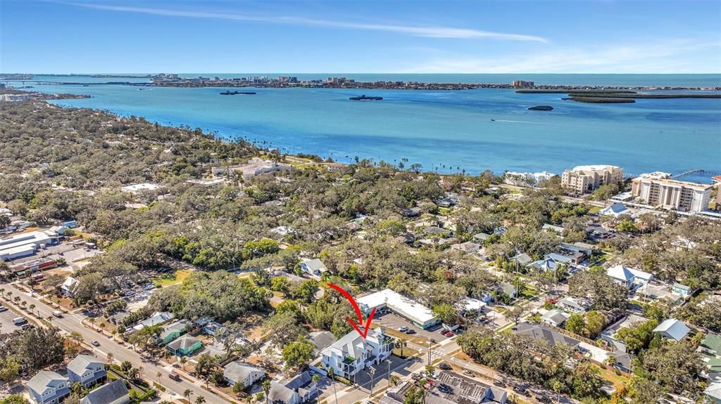 For Rent: $12,000 (4 beds, 3 baths, 2600 Square Feet)