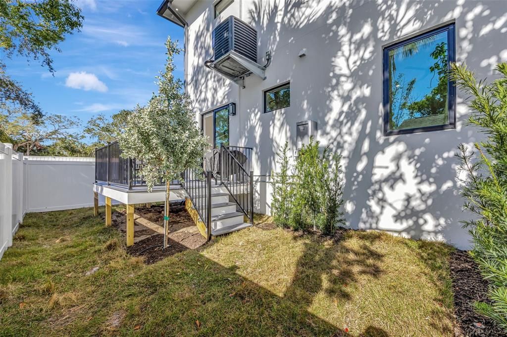 For Rent: $12,000 (4 beds, 3 baths, 2600 Square Feet)