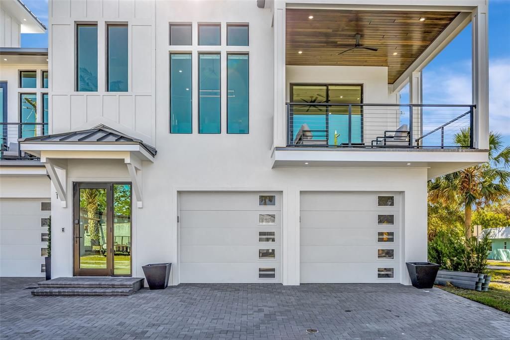 For Rent: $12,000 (4 beds, 3 baths, 2600 Square Feet)