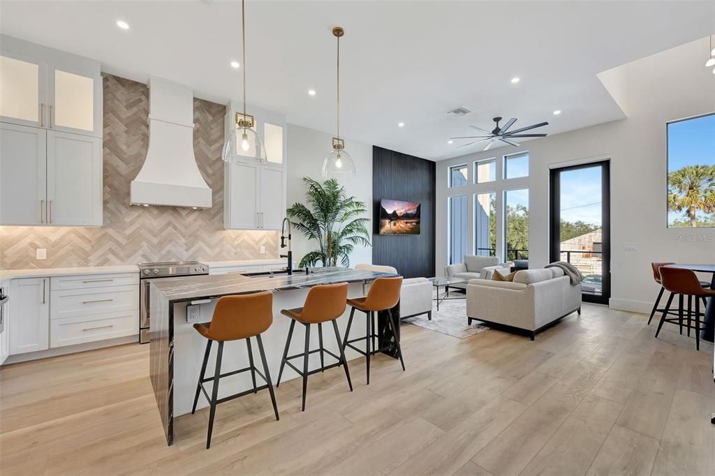 For Rent: $8,250 (3 beds, 2 baths, 1770 Square Feet)