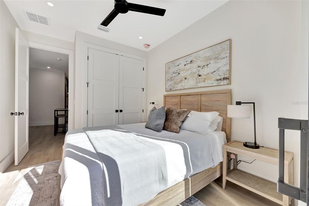 For Rent: $8,250 (3 beds, 2 baths, 1770 Square Feet)