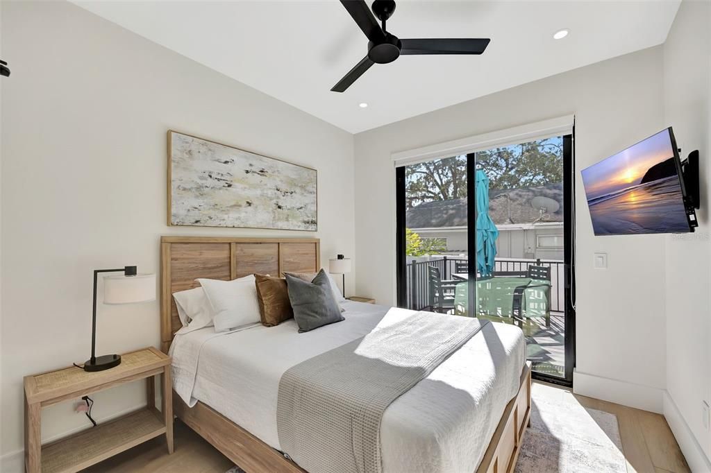 For Rent: $8,250 (3 beds, 2 baths, 1770 Square Feet)