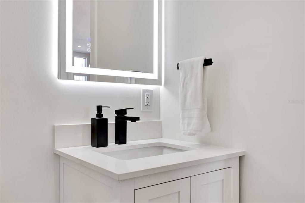 For Rent: $8,250 (3 beds, 2 baths, 1770 Square Feet)
