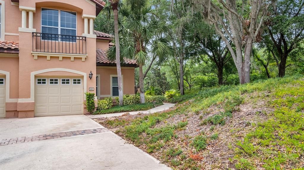 待售: $325,000 (2 贝兹, 2 浴室, 1628 平方英尺)