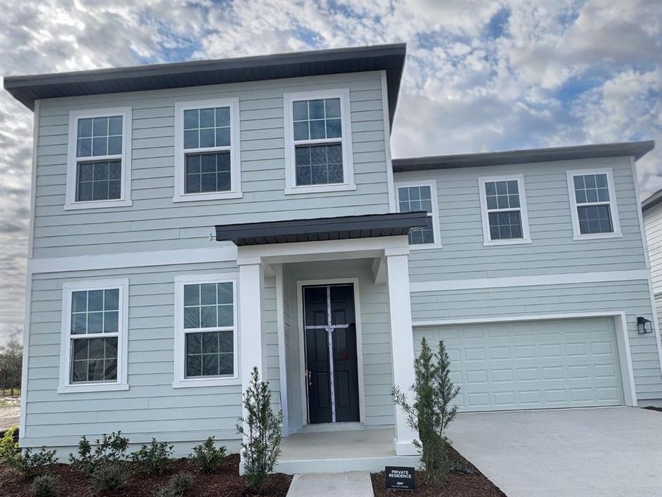 Recently Sold: $550,000 (4 beds, 3 baths, 3074 Square Feet)