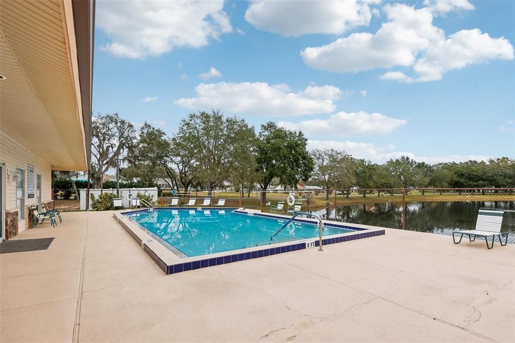 Activo con contrato: $196,900 (2 camas, 2 baños, 1310 Pies cuadrados)