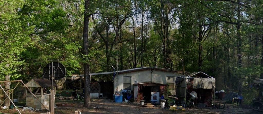 Vendido Recientemente: $35,999 (3 camas, 2 baños, 1264 Pies cuadrados)