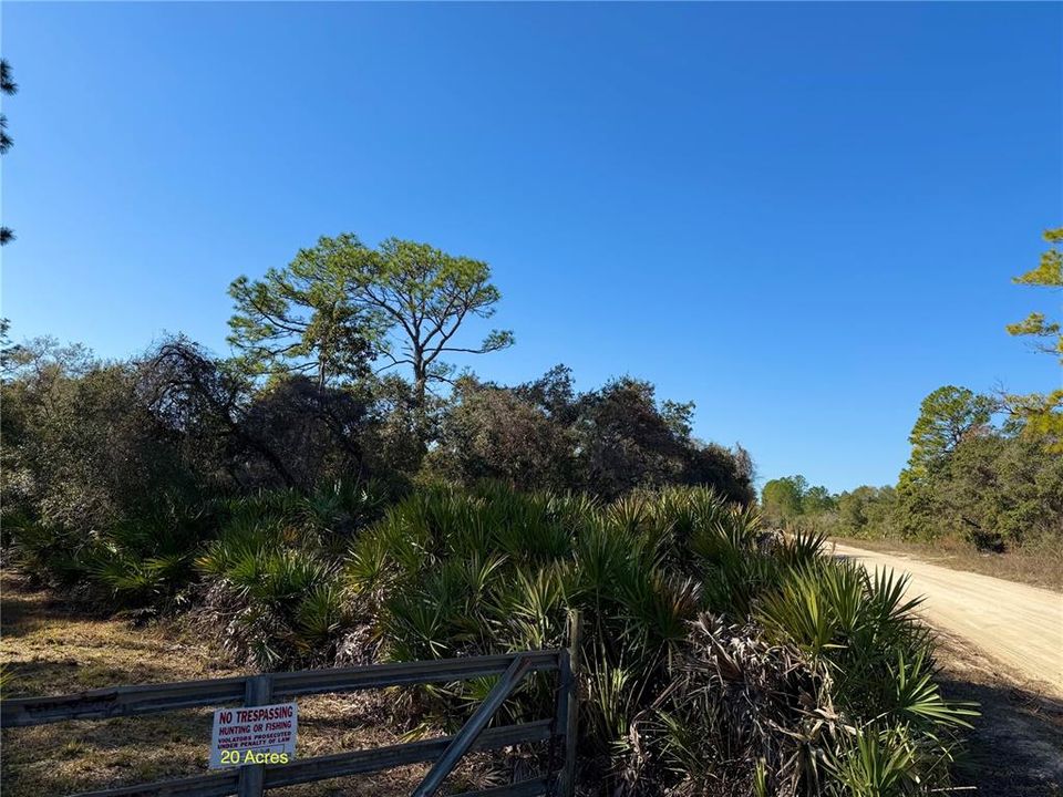 For Sale: $750,000 (3 beds, 2 baths, 1120 Square Feet)