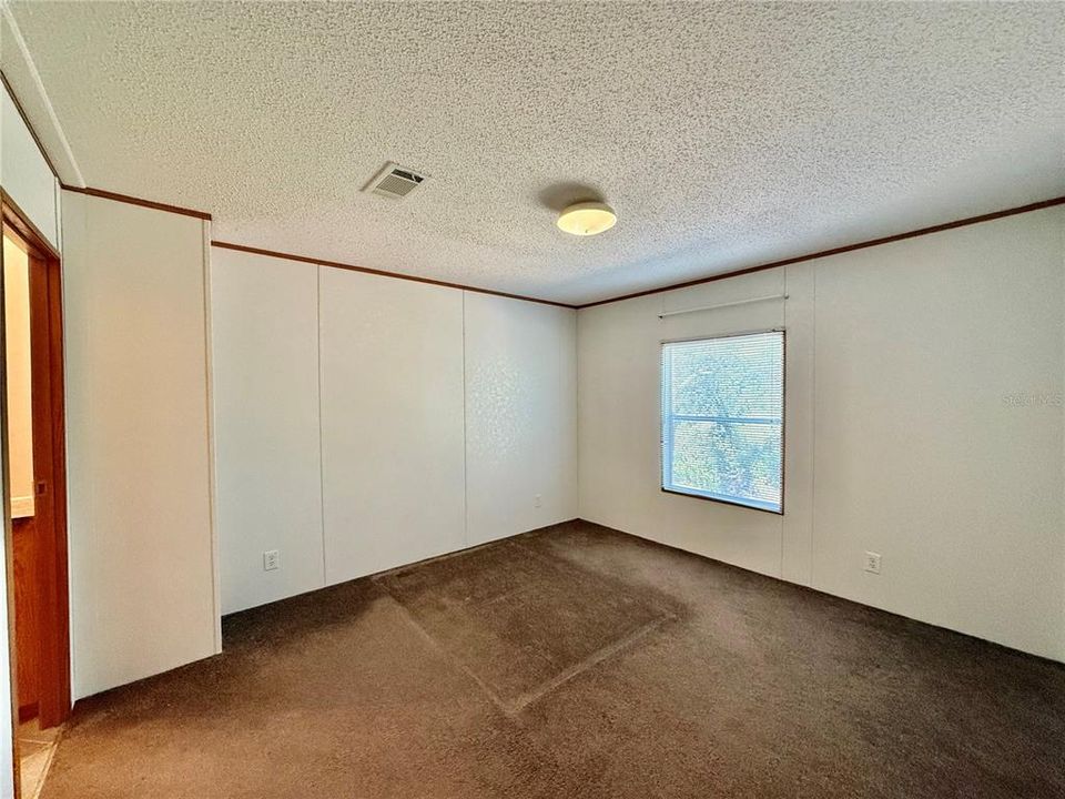 For Sale: $750,000 (3 beds, 2 baths, 1120 Square Feet)