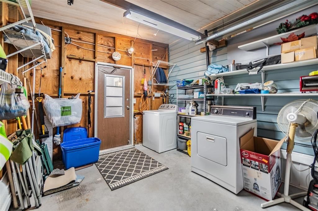 Active With Contract: $150,000 (2 beds, 2 baths, 1104 Square Feet)