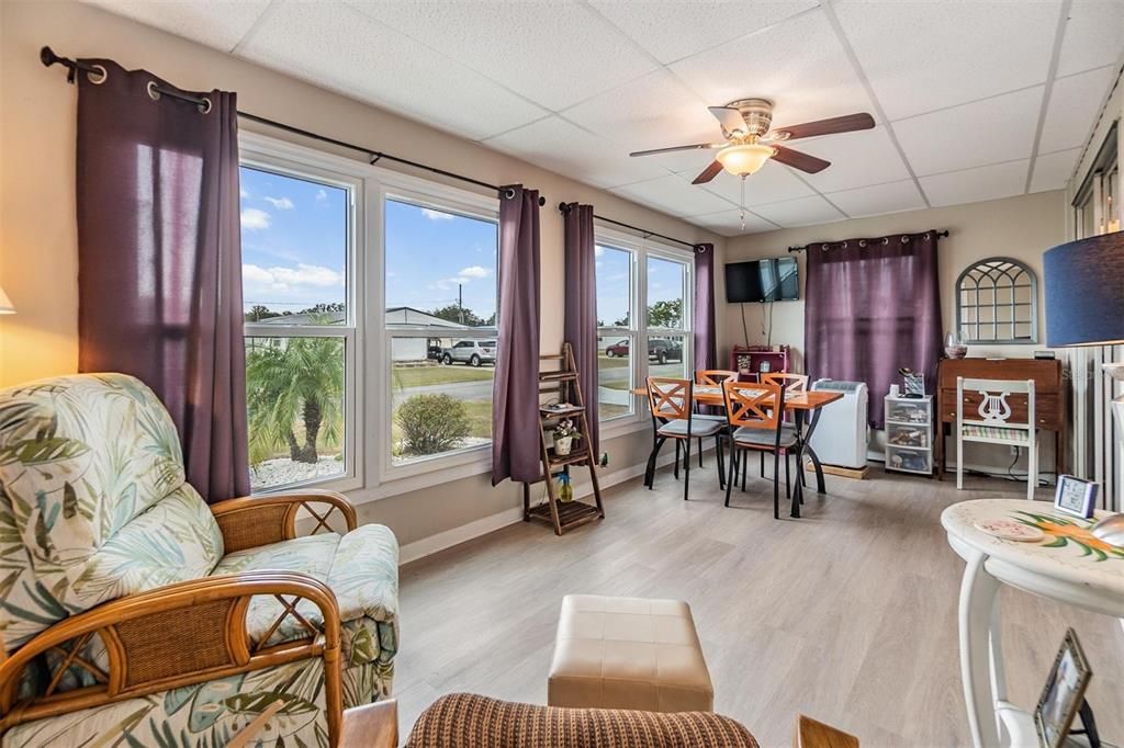 Active With Contract: $150,000 (2 beds, 2 baths, 1104 Square Feet)