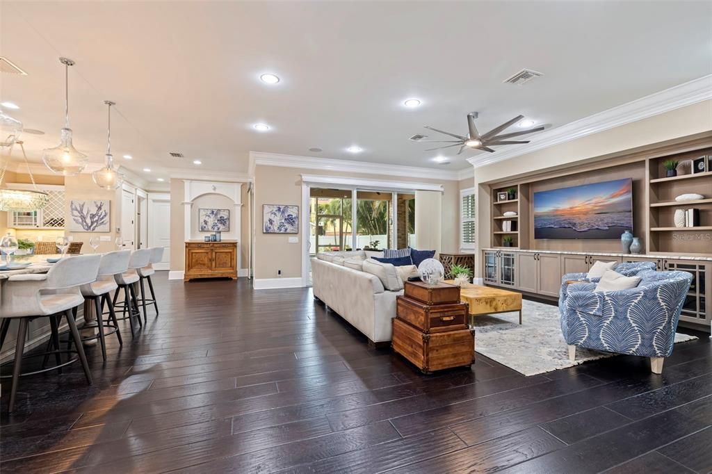 For Sale: $2,990,000 (4 beds, 5 baths, 4082 Square Feet)