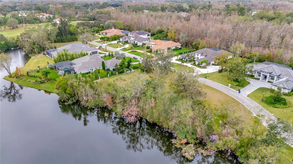 En Venta: $1,295,000 (0.74 acres)