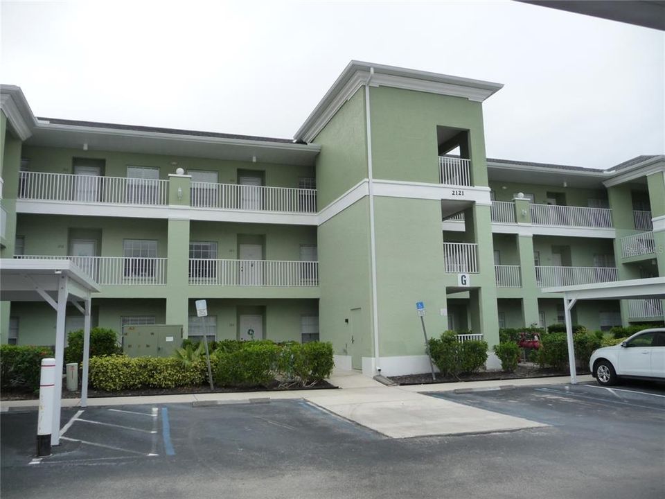 Active With Contract: $158,620 (3 beds, 2 baths, 1293 Square Feet)