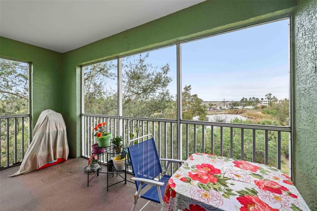 Active With Contract: $158,620 (3 beds, 2 baths, 1293 Square Feet)