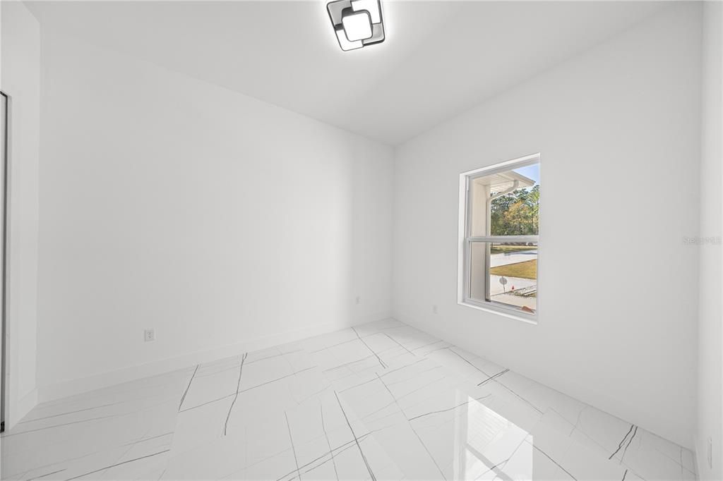 En Venta: $699,999 (4 camas, 2 baños, 2284 Pies cuadrados)