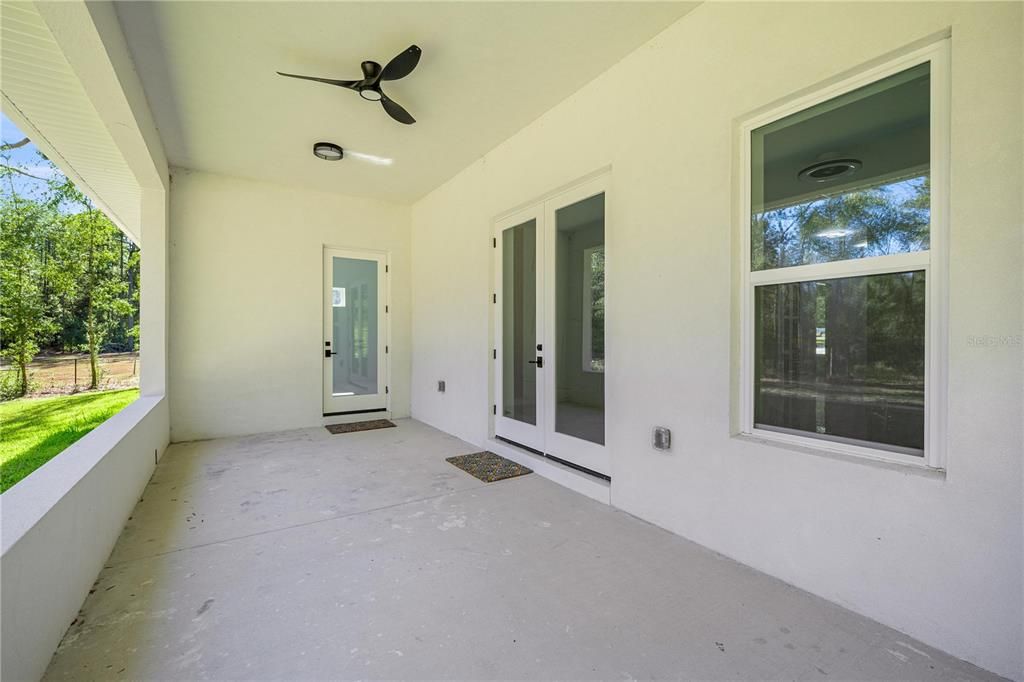 En Venta: $699,999 (4 camas, 2 baños, 2284 Pies cuadrados)