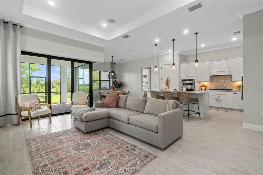 For Rent: $7,000 (3 beds, 2 baths, 2055 Square Feet)