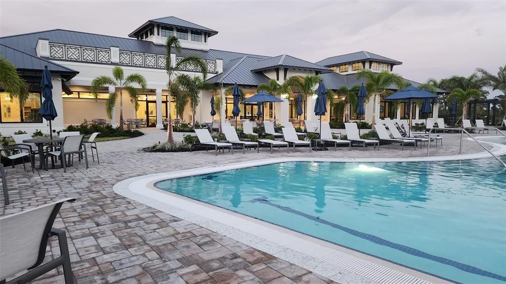 For Rent: $7,000 (3 beds, 2 baths, 2055 Square Feet)