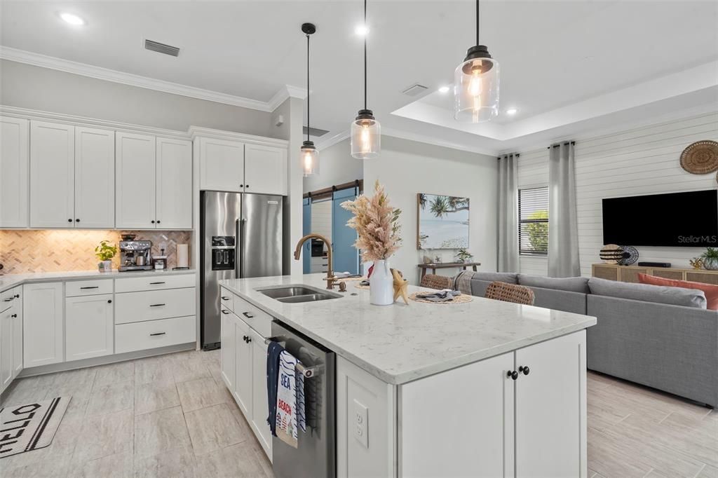 For Rent: $7,000 (3 beds, 2 baths, 2055 Square Feet)