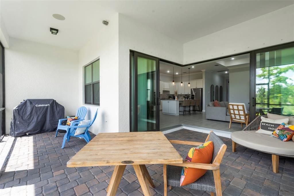 For Rent: $7,000 (3 beds, 2 baths, 2055 Square Feet)