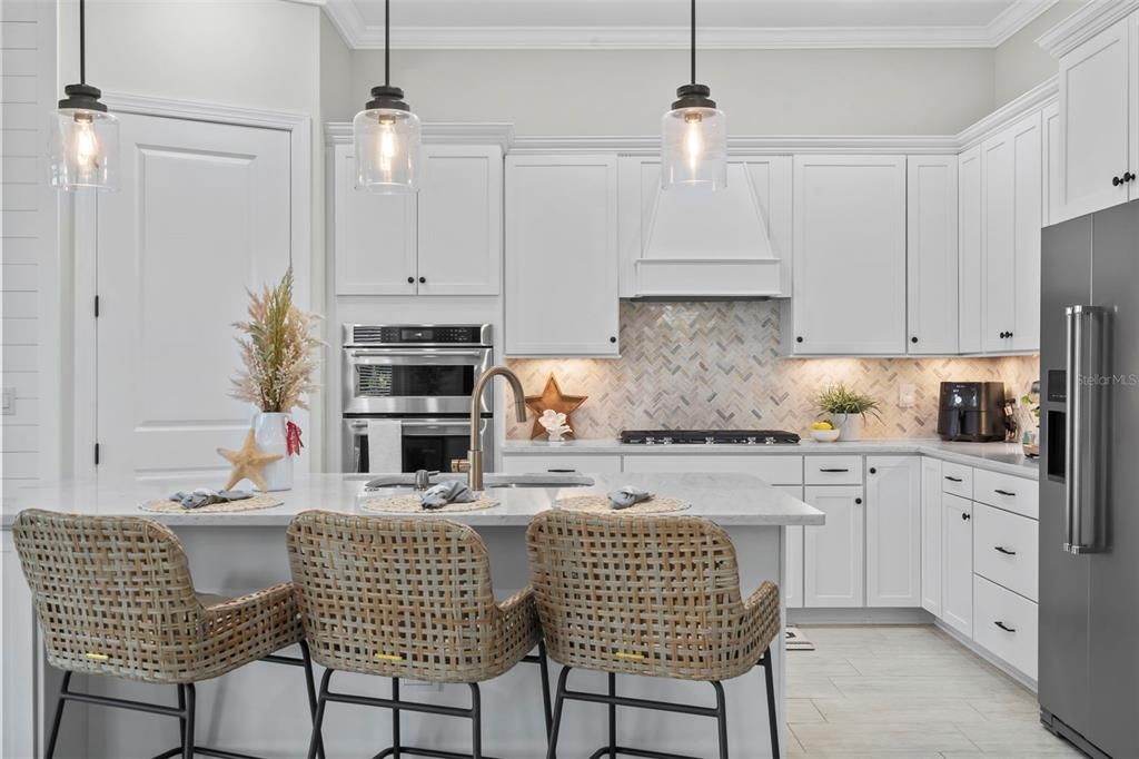 For Rent: $7,000 (3 beds, 2 baths, 2055 Square Feet)