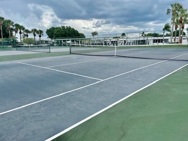 Active With Contract: $198,500 (2 beds, 2 baths, 1508 Square Feet)