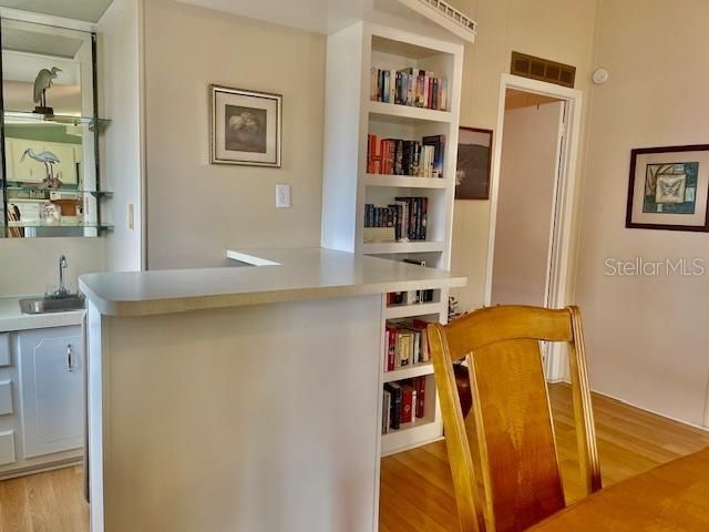 Active With Contract: $198,500 (2 beds, 2 baths, 1508 Square Feet)