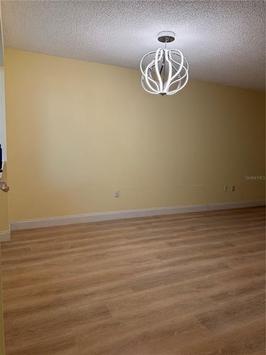 На продажу: $200,000 (2 спален, 2 ванн, 1513 Квадратных фут)