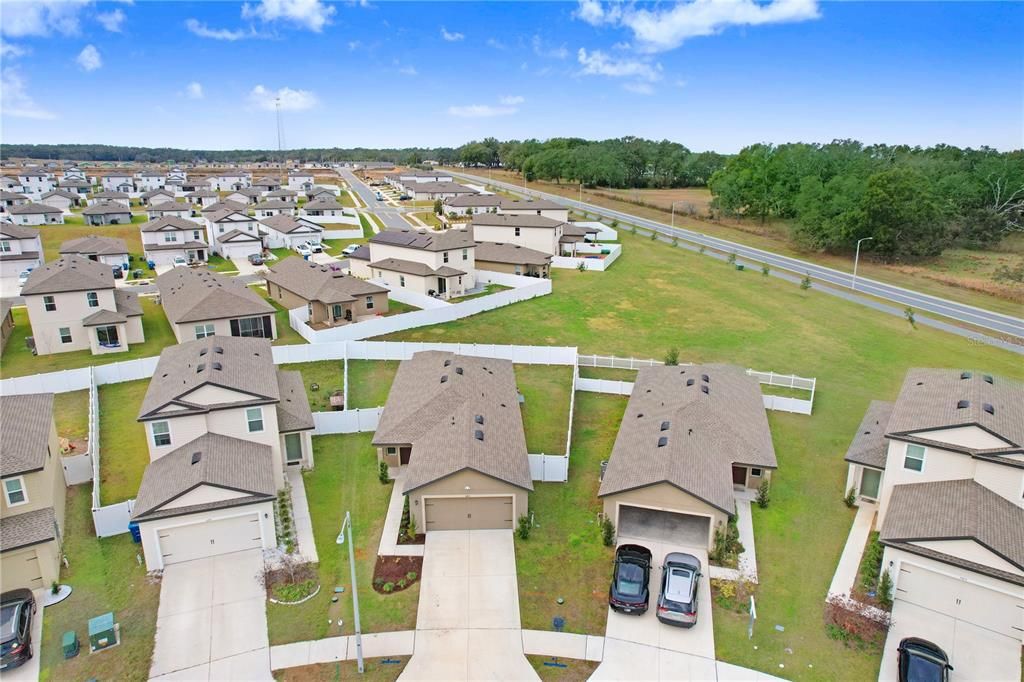 Active With Contract: $265,000 (3 beds, 2 baths, 1596 Square Feet)