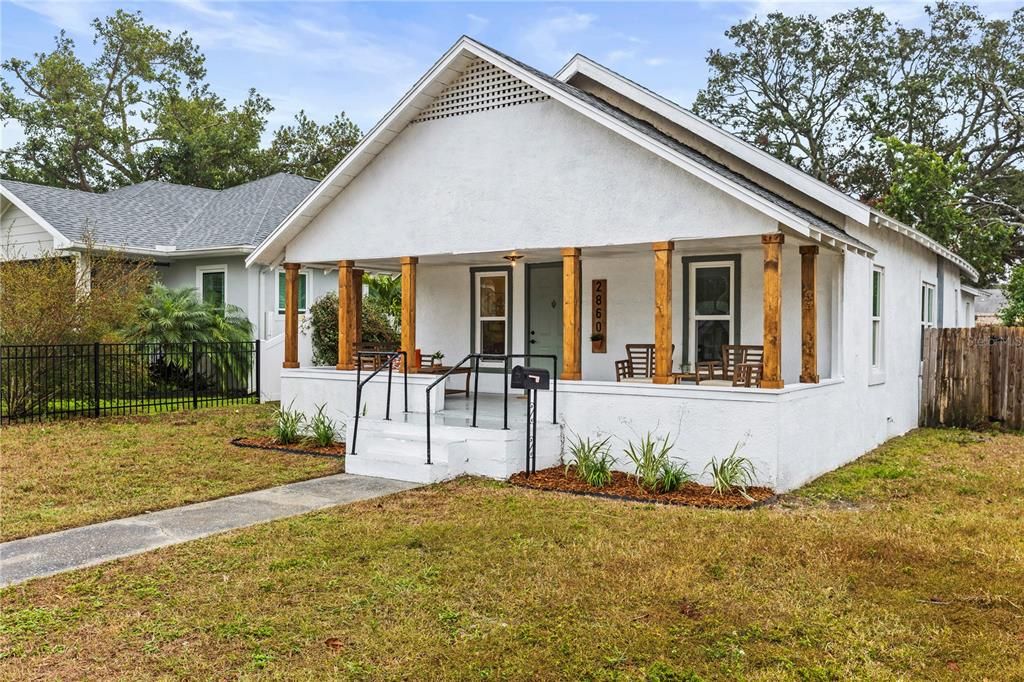 Welcome to your St Pete bungalow!