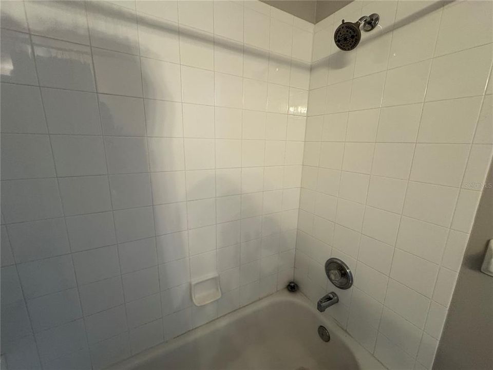 For Rent: $2,300 (2 beds, 2 baths, 1080 Square Feet)