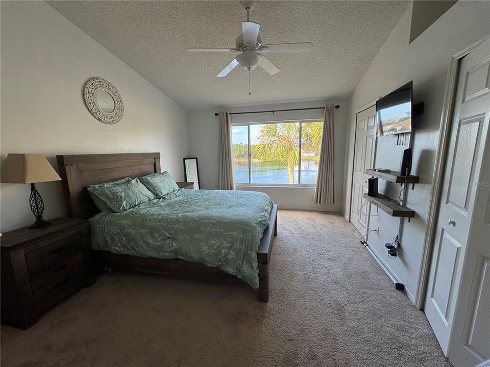 For Rent: $2,300 (2 beds, 2 baths, 1080 Square Feet)