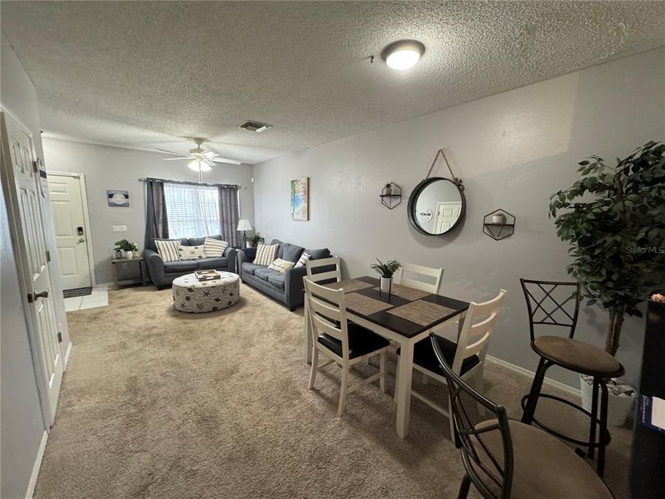 For Rent: $2,300 (2 beds, 2 baths, 1080 Square Feet)