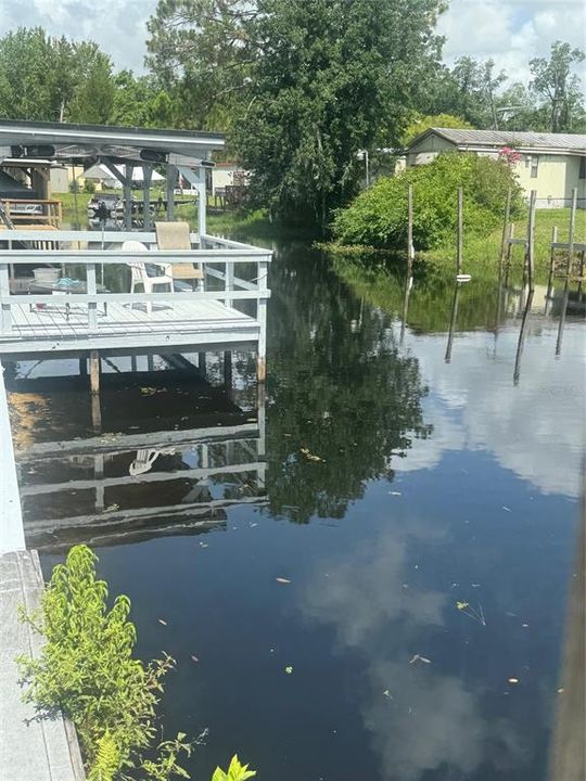 合同活跃: $149,900 (2 贝兹, 2 浴室, 960 平方英尺)