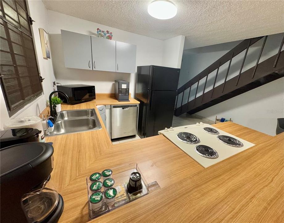 出租: $4,500 (2 贝兹, 2 浴室, 1012 平方英尺)