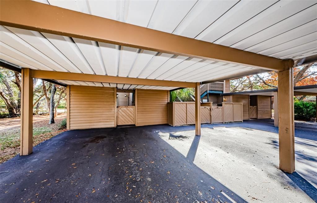 Activo con contrato: $179,999 (2 camas, 2 baños, 1050 Pies cuadrados)