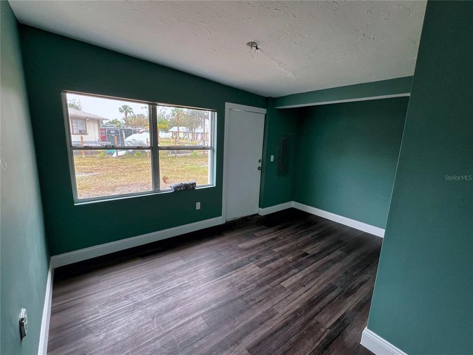 For Sale: $275,000 (4 beds, 0 baths, 1796 Square Feet)