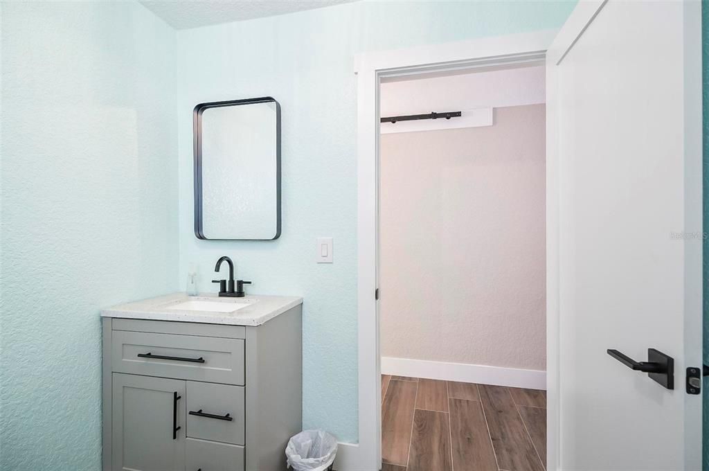 На продажу: $1,500,000 (0 спален, 0 ванн, 8812 Квадратных фут)